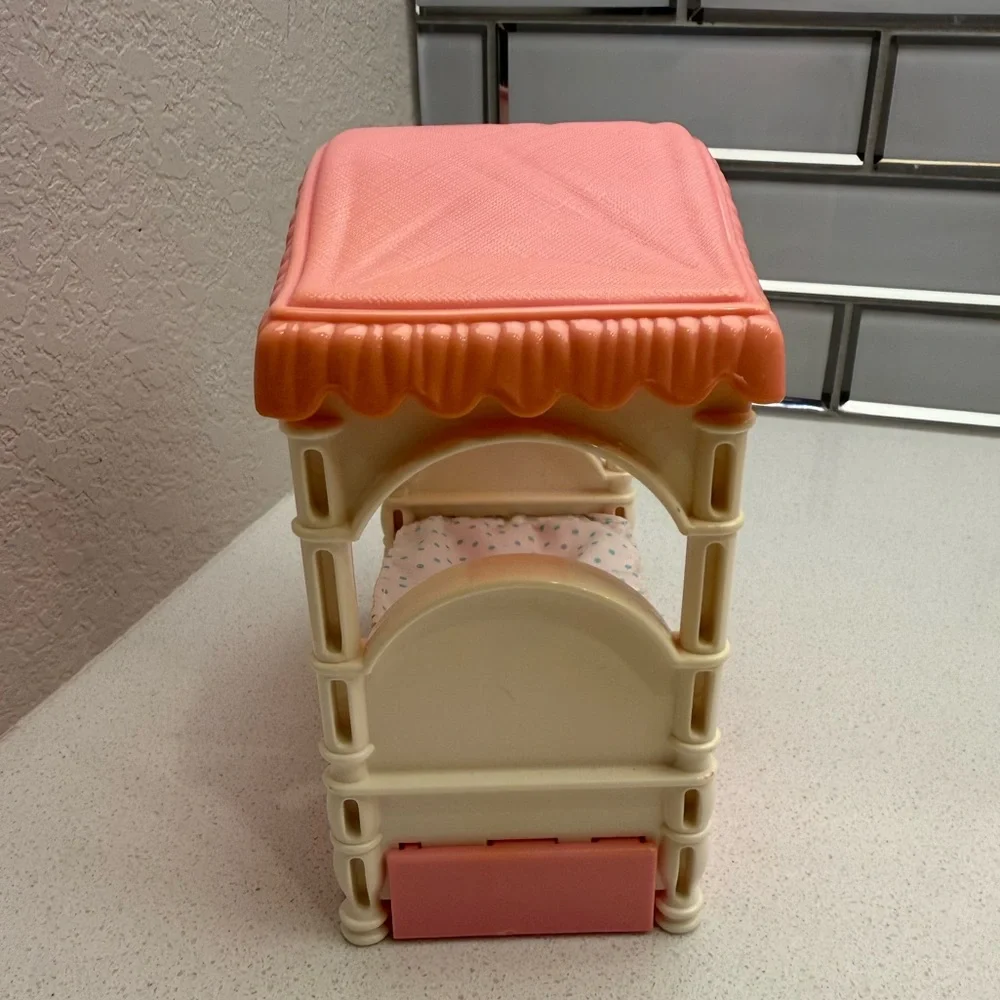 Vintage Playskool Dollhouse Pink Canopy Bed 90s